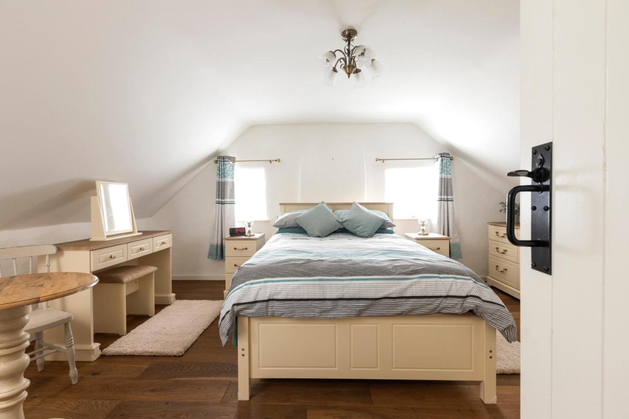 Katie'S Cottage Bellaghy ภายนอก รูปภาพ