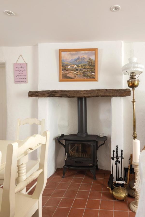 Katie'S Cottage Bellaghy ภายนอก รูปภาพ